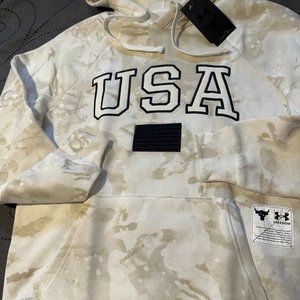 UNDER ARMOUR USA THE ROCK CAMO FLEECE HOODIE SIZE XL OR M MEN NWT $95.00